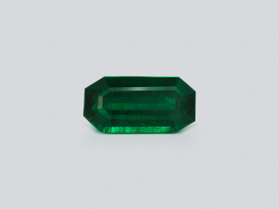 Emerald Vivid Green octagon cut 3.68 carats, Panjshir photo