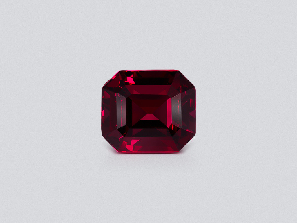 Garnet rhodolite octagon cut 6.27 carats, Africa Image №1