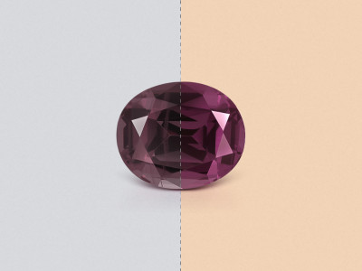Garnet color change oval cut 1.75 carats, Sri Lanka photo