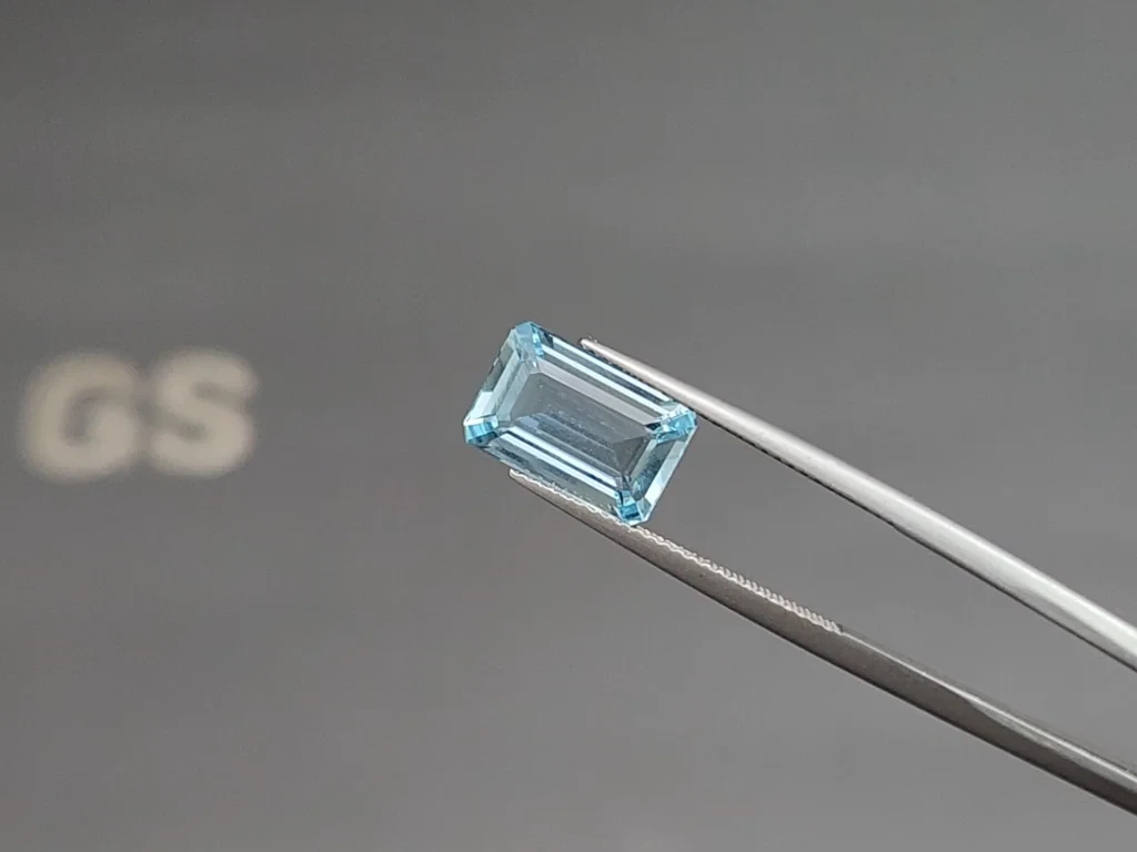 Aquamarine octagon cut 3.25 carats, Madagascar  Image №3