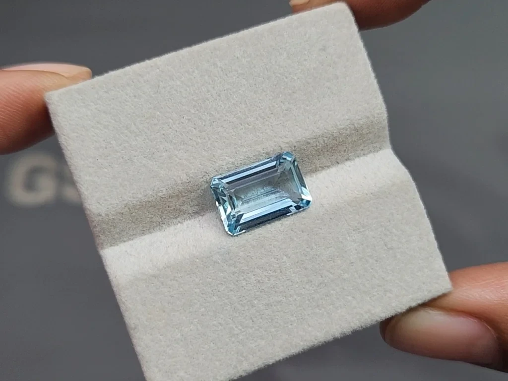 Aquamarine octagon cut 3.25 carats, Madagascar  Image №4