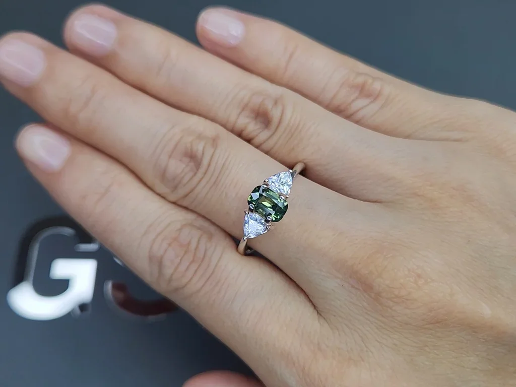 Unheated green sapphire in cushion cut 1.22 carats, Sri Lanka Image №5