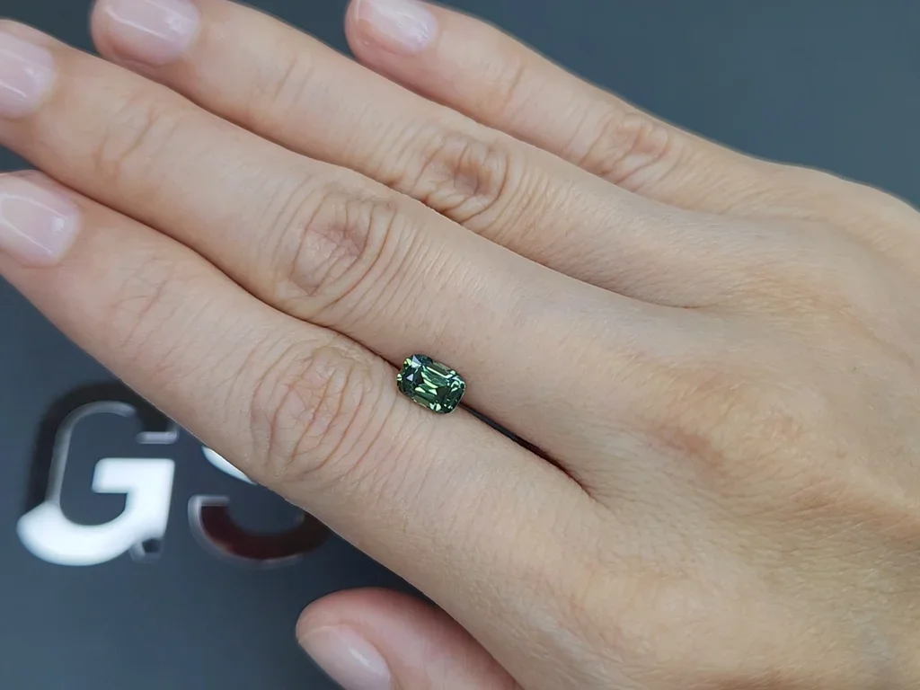 Unheated green sapphire in cushion cut 1.22 carats, Sri Lanka Image №2