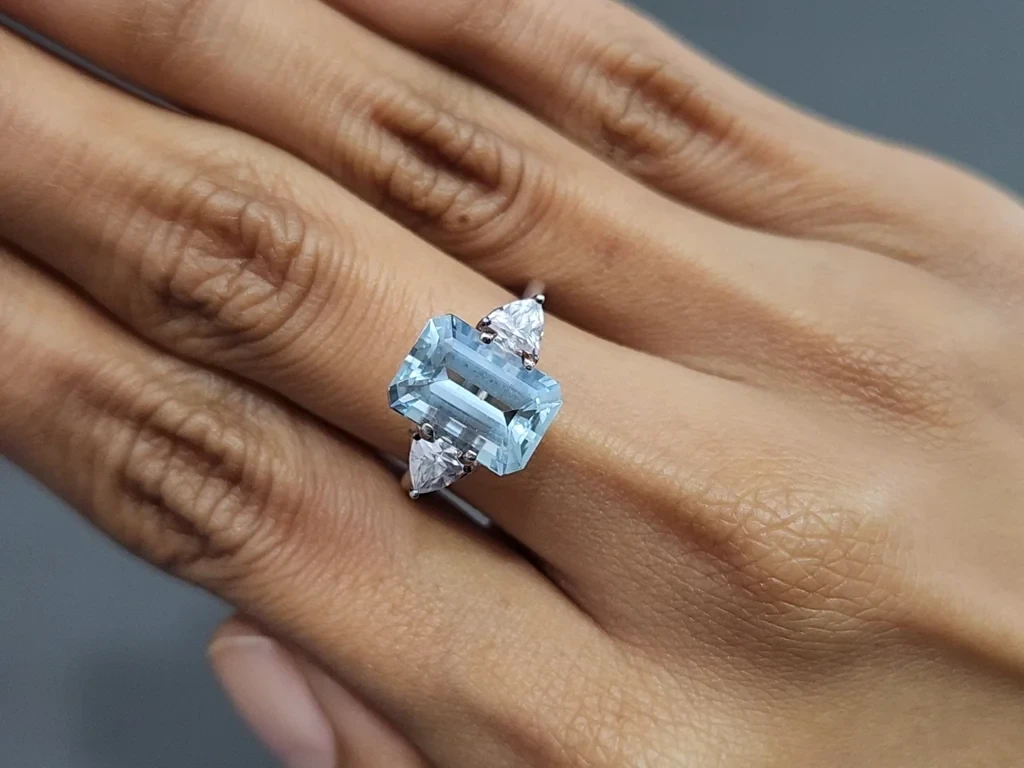 Aquamarine octagon cut 3.69 carats, Madagascar  Image №5