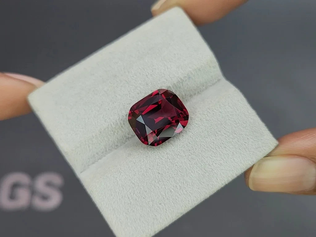 Purple garnet cushion cut  8.28 carats, Africa Image №4