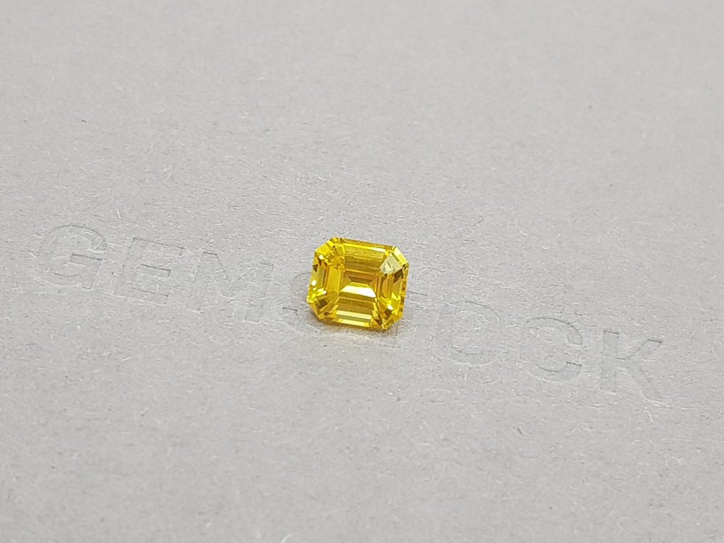 Yellow sapphire, 2.02 carats, Sri Lanka Image №3