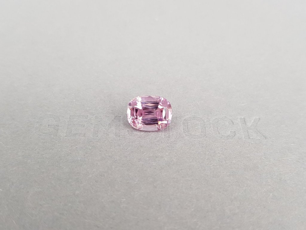 Pink cushion cut spinel 3.50 carats, Sri Lanka Image №2