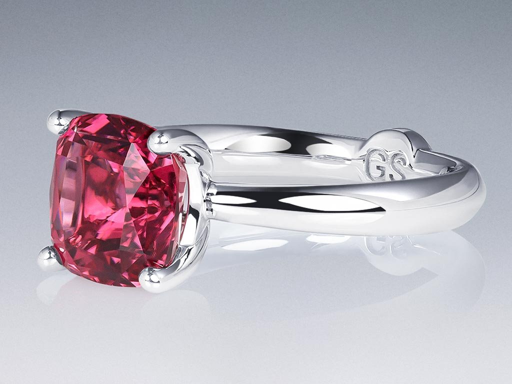 Ring with rich pink rubellite 2.95 carats in 18K white gold Image №3