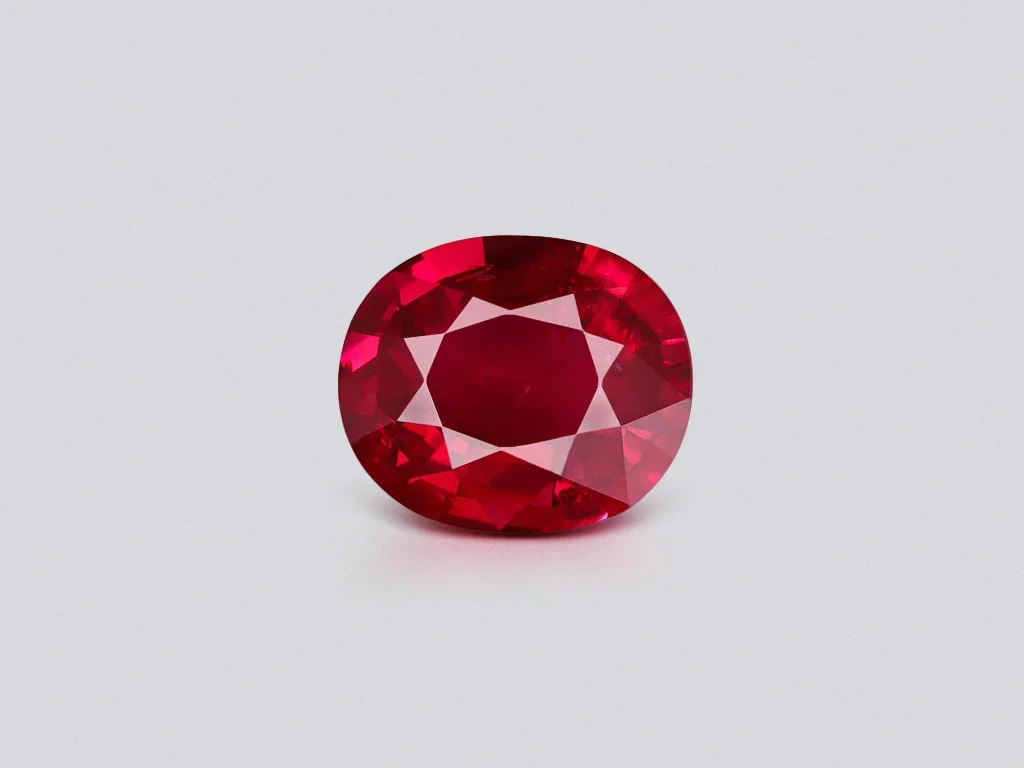 Investment grade unheated ruby from Mozambique 6.20 ct, Pigeon's Blood, GRS Image №1