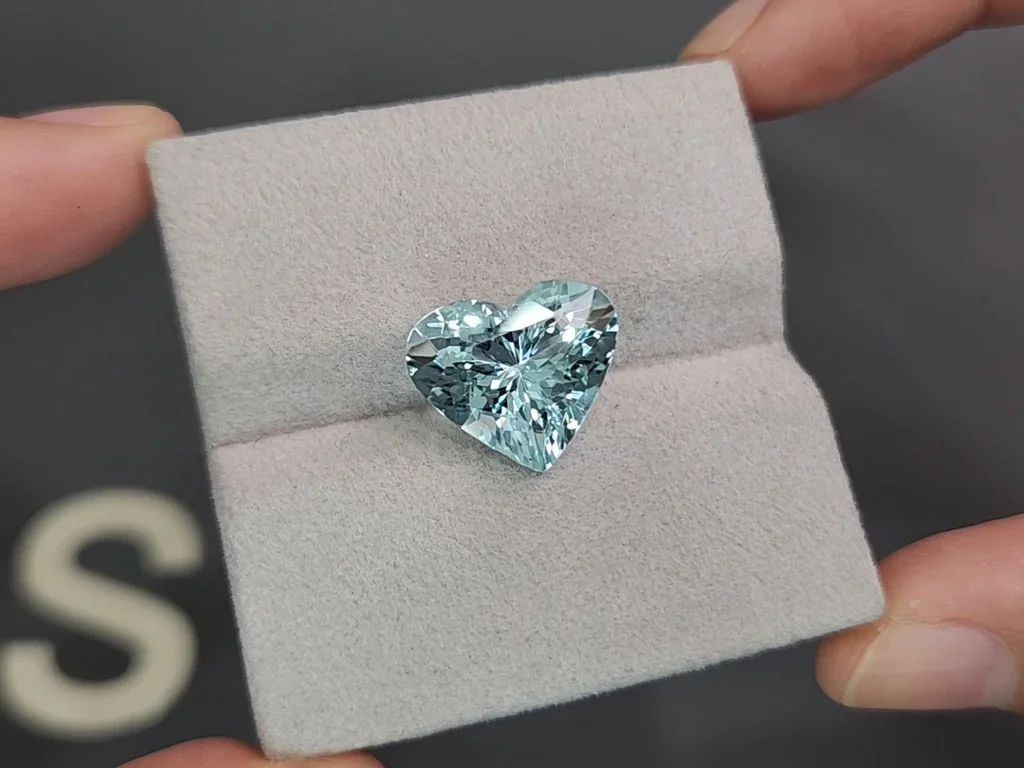 Aquamarine heart shape 5.55 carats, Madagascar  Image №4