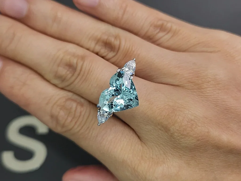 Aquamarine heart shape 5.55 carats, Madagascar  Image №5