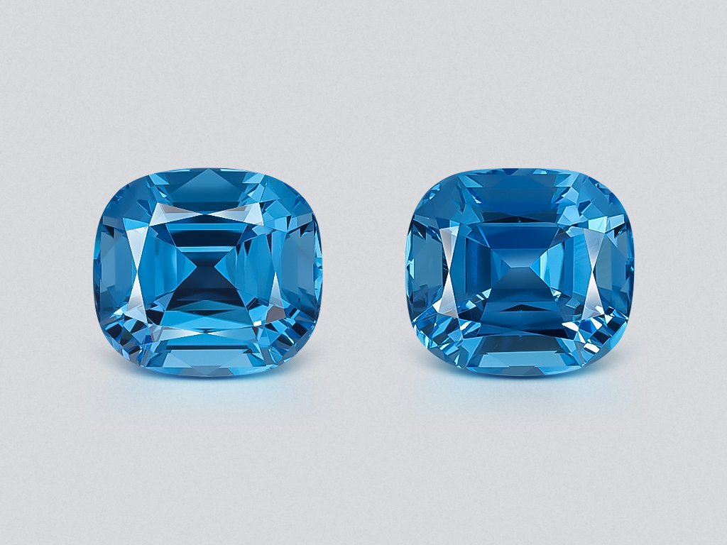 Pair of topaz Swiss Blue cushion cut 29.13 carats, Brazil Image №1