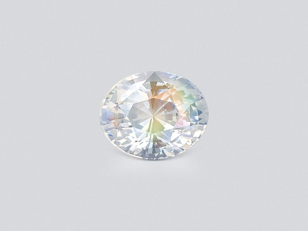 Rainbow  moonstone oval cut 7.81 carats, Madagascar Image №1