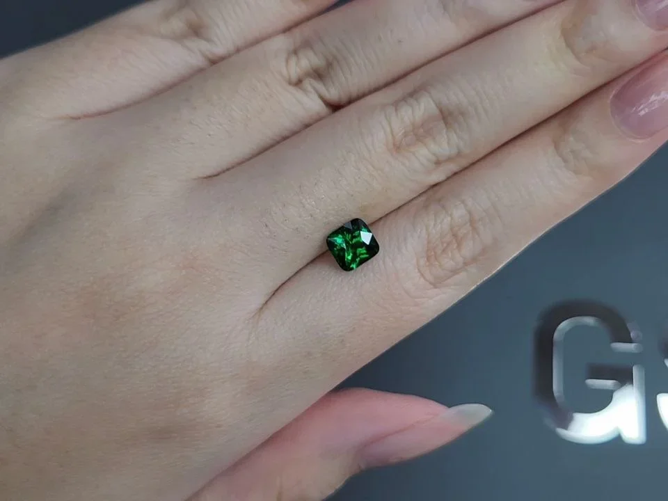 Vivid green tsavorite garnet in radiant cut 1.27 carats, Tanzania  Image №2