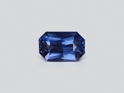 Blue spinel radiant cut 3.30 carats, Vietnam photo