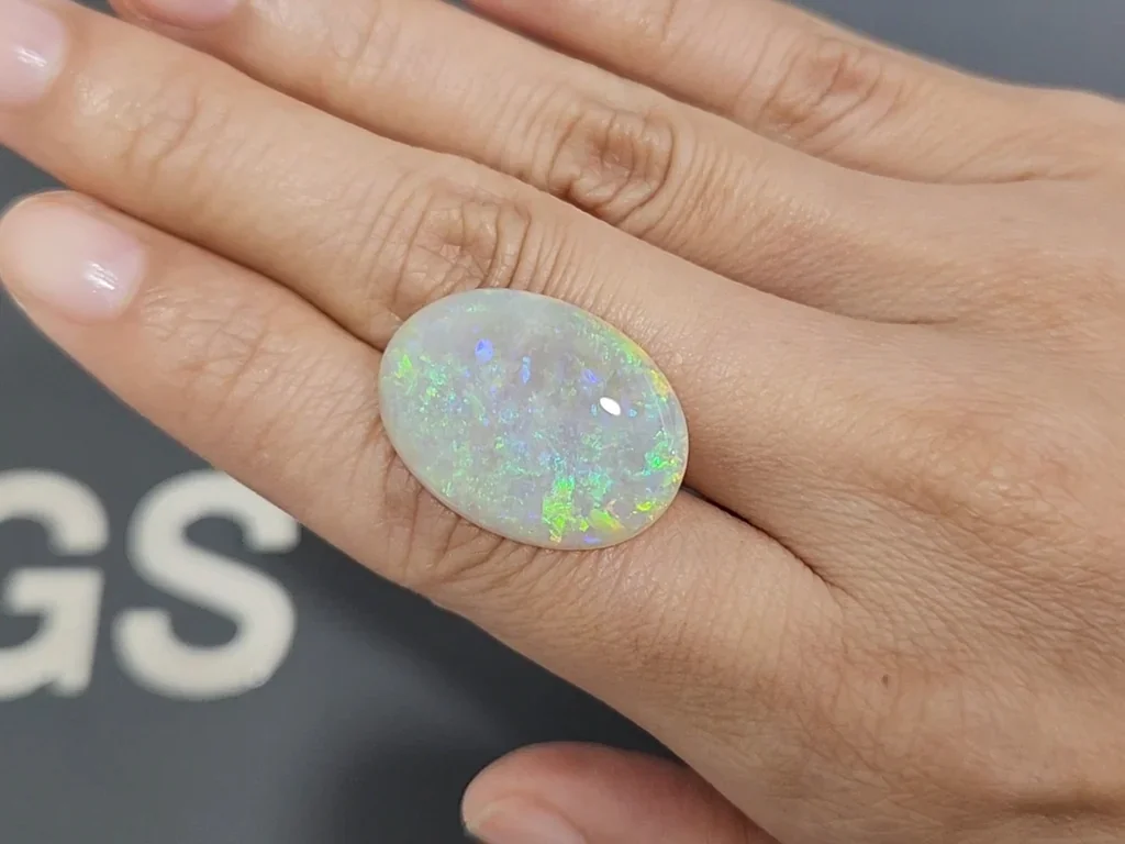 Large oval cut opal 14.60 carats, Ethiopia Image №2