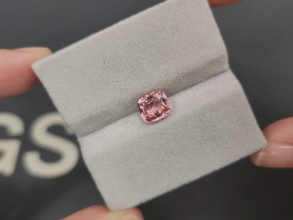Unheated sapphire Padparadscha with Sunset hue cushion cut 2.02 carats, Sri Lanka Image №4