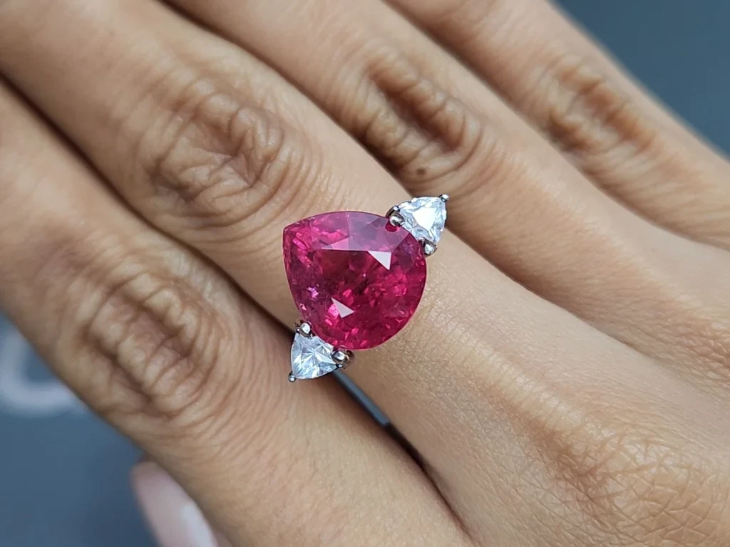 Tourmaline rubellite pear cut 7.31 carats, África Image №5