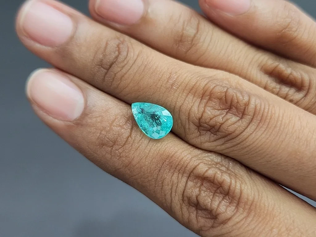 Neon green Paraiba pear cut  2.76 carats,  Mozambique Image №2