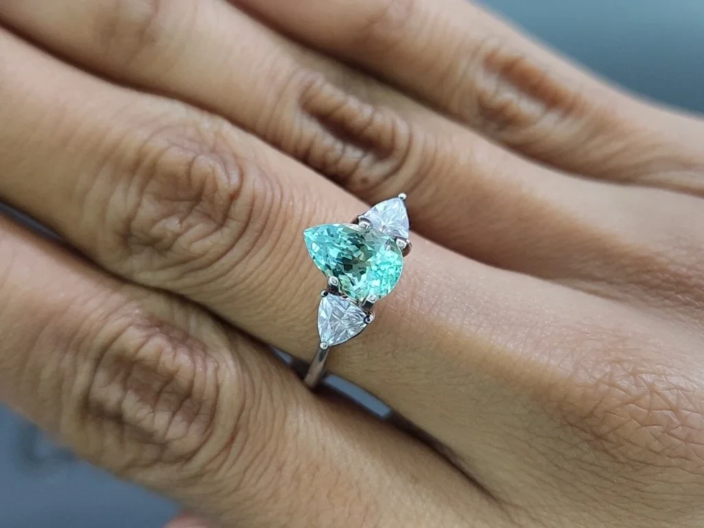 Paraiba tourmaline pear cut 1.58 carats, Mozambique Image №5