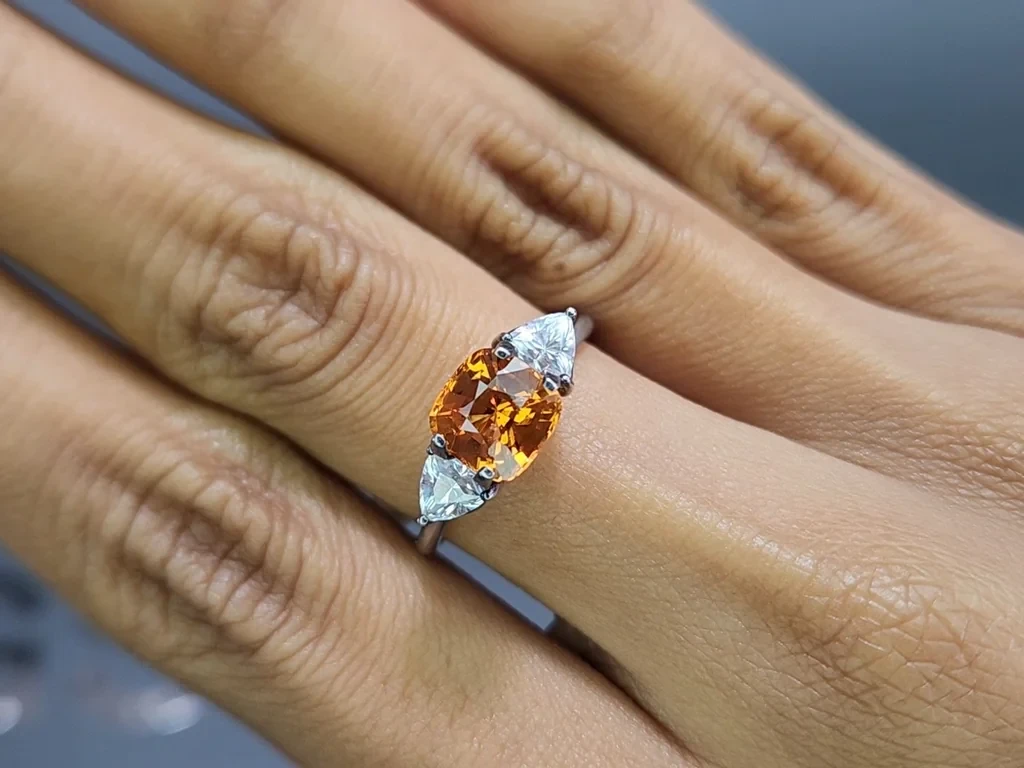 Garnet spessartine cushion cut 2.35 carats, Tanzania Image №5