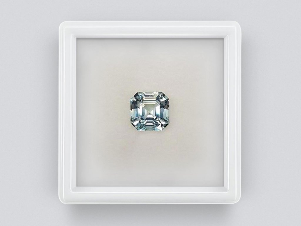 Octagon cut aquamarine 1.55 carats, Africa Image №1