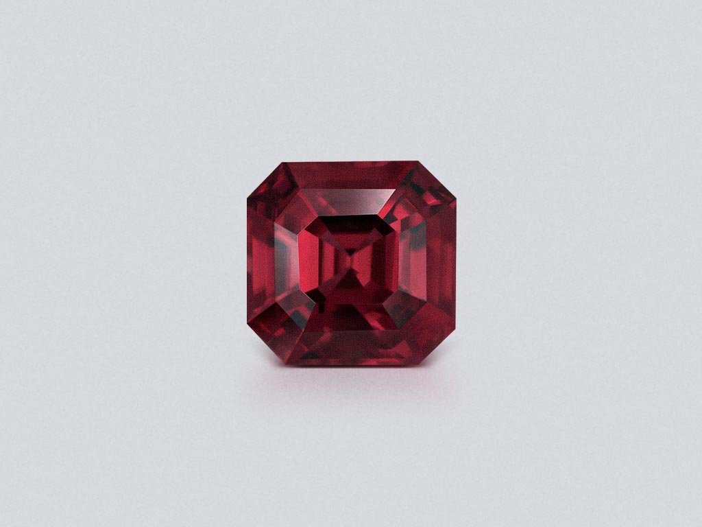 Octagon cut red pink zircon 8.00 carats, Tanzania  Image №1