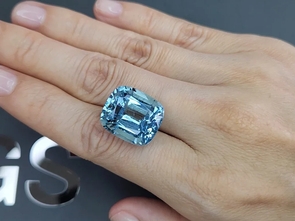 Large Cushion cut aquamarine 19.78 carats, Madagascar Image №2