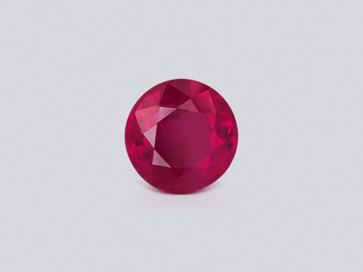 Ruby Pigeon Blood round cuts 0.96 carats, Burma photo