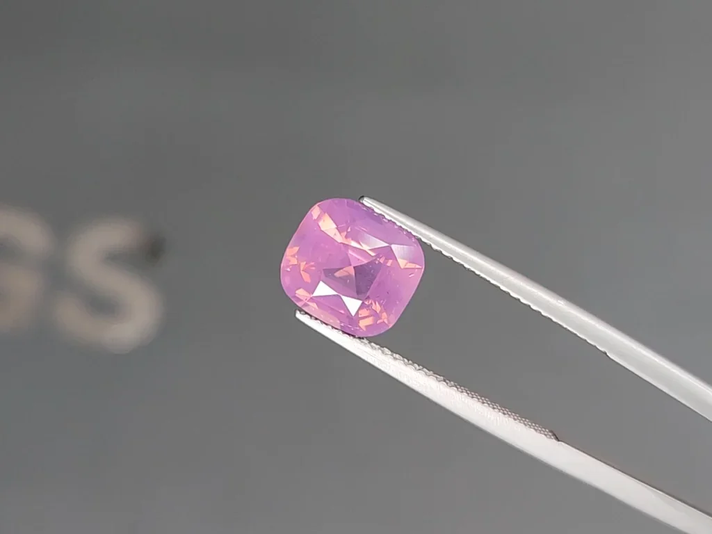 Spinel Mahenge milky cushion cut 3.53 carats, Tanzania Image №3