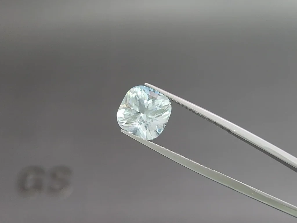 Aquamarine cushion cut  4.77 carats, Madagascar  Image №3