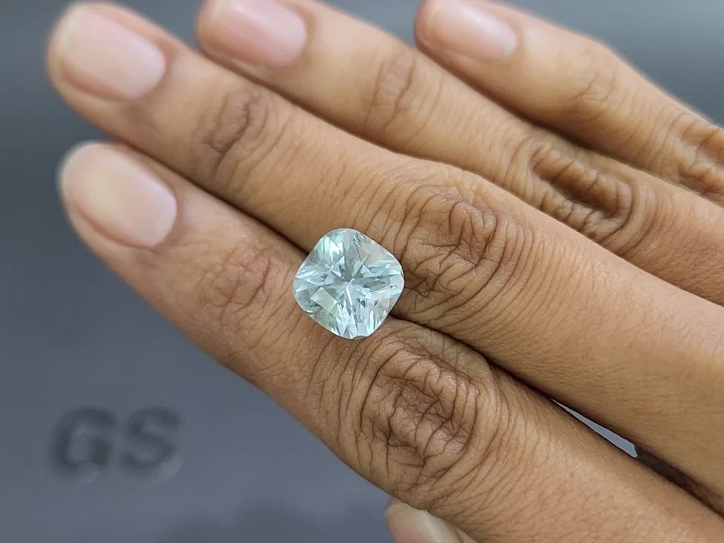 Aquamarine cushion cut  4.77 carats, Madagascar  Image №2