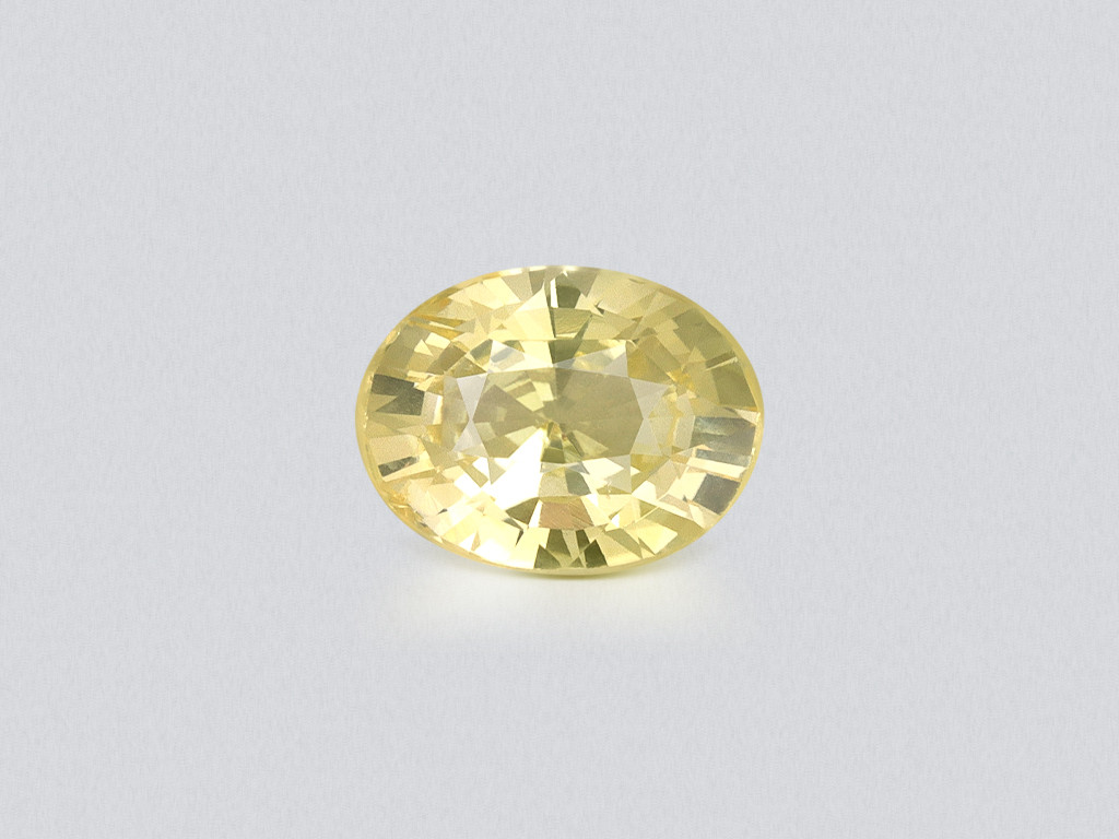 Unheated yellow sapphire oval cut 2.50 carats, Sri Lanka Image №1