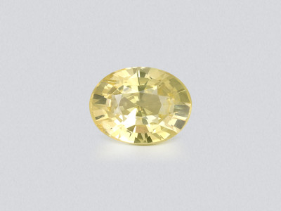 Unheated yellow sapphire oval cut 2.50 carats, Sri Lanka photo