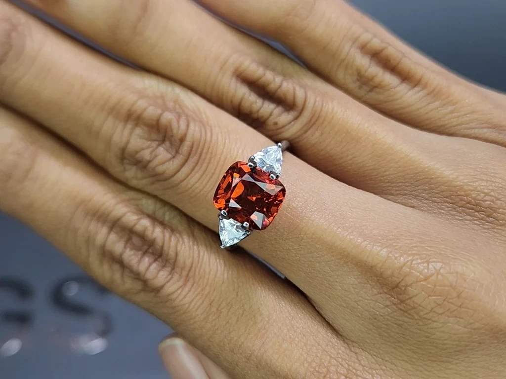 Garnet spessartine cushion cut 4.99 carats, Tanzania Image №5