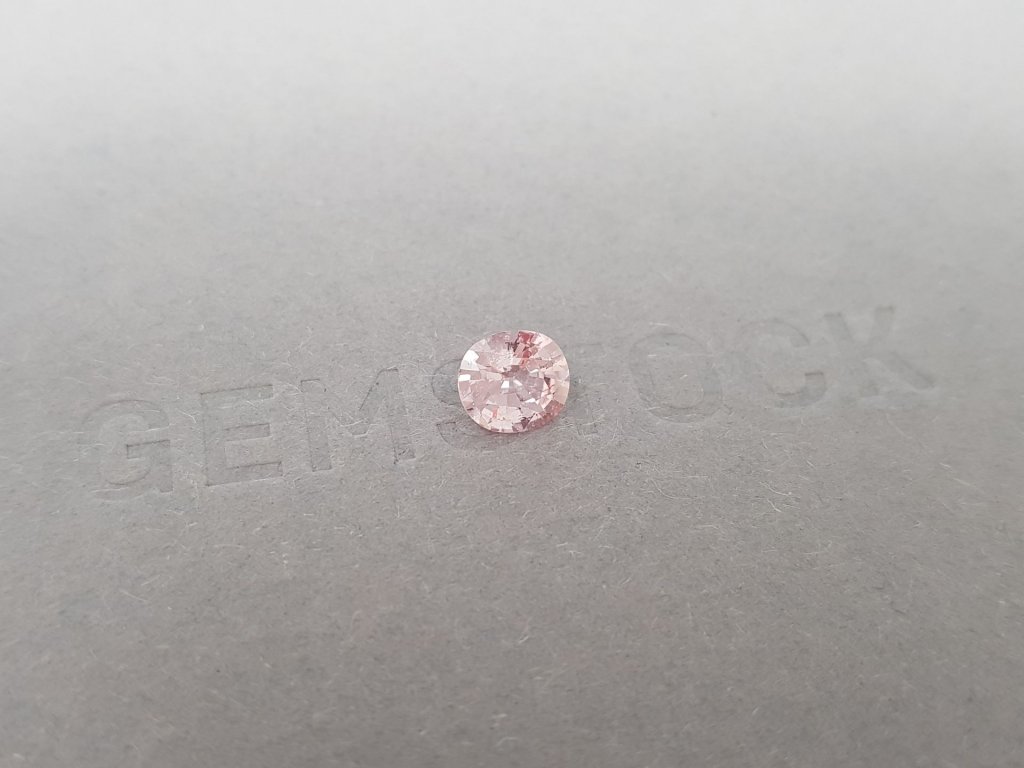 Unheated oval cut Padparadscha sapphire 1.03 ct, Madagascar Image №3