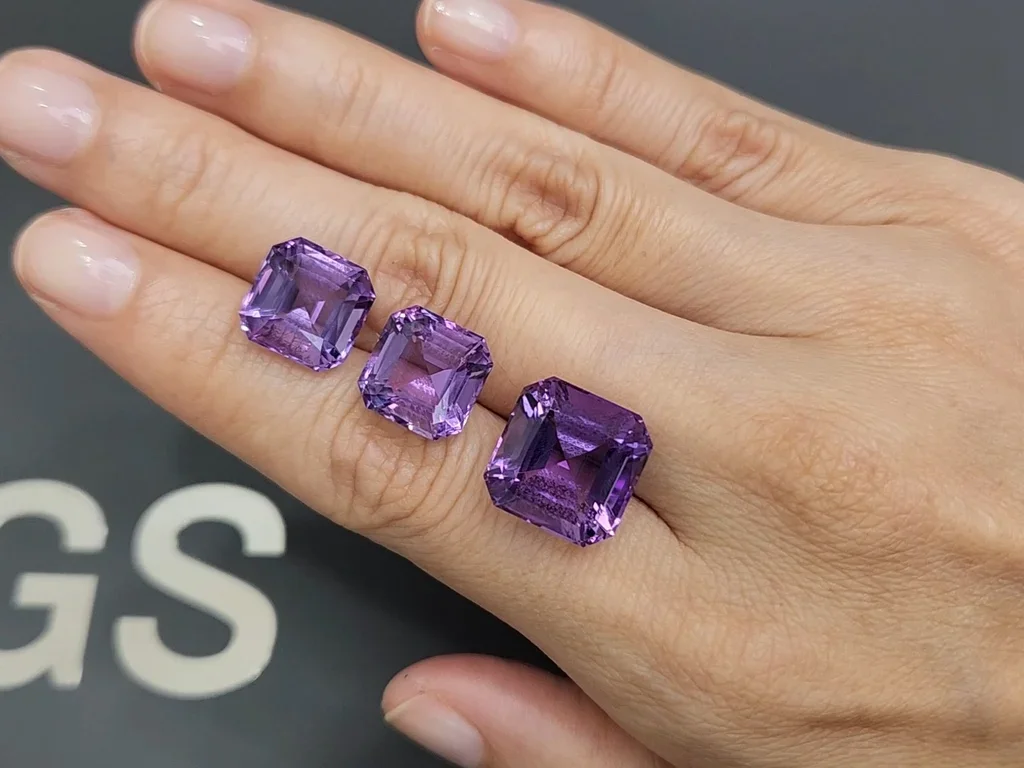 Set of asscher-cut amethysts 25.61 carats  Image №2