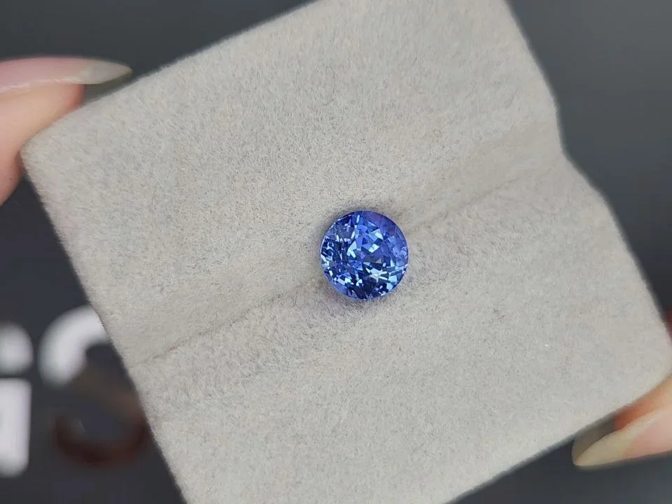 Cornflower blue sapphire in round cut 2.27 carats, Sri Lanka Image №4