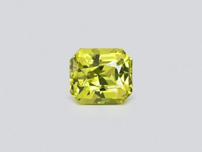 Chrysoberyl in radiant cut 2.22 carats, Sri Lanka photo