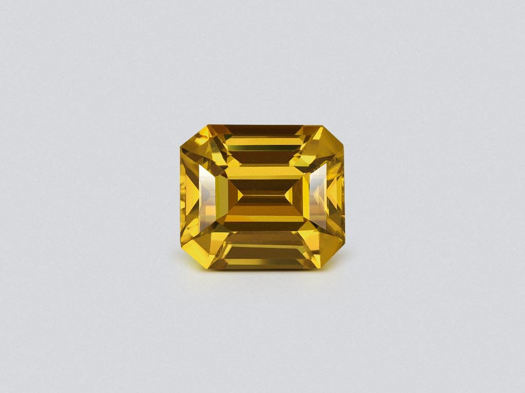 Yellow-brown zircon in radiant cut 4.04 carats, Sri Lanka Image №1