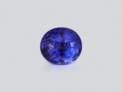 Blue sapphire oval cut 9.01 carats, Sri Lanka photo