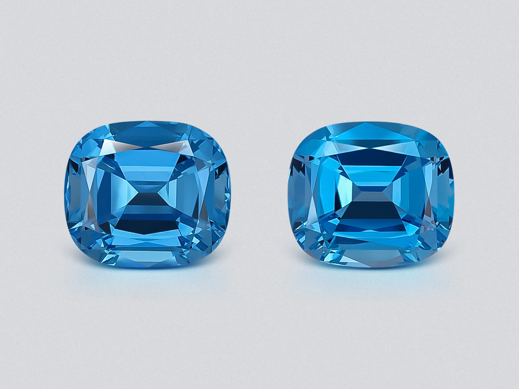 Pair of topaz Swiss Blue cushion cut 30.72 carats, Brazil Image №1