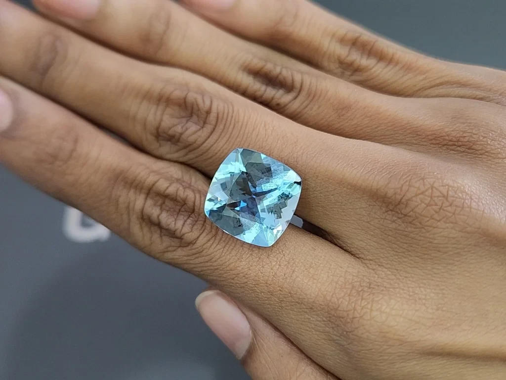 Large aquamarine cushion cut 13.26 carats, Africa Image №2