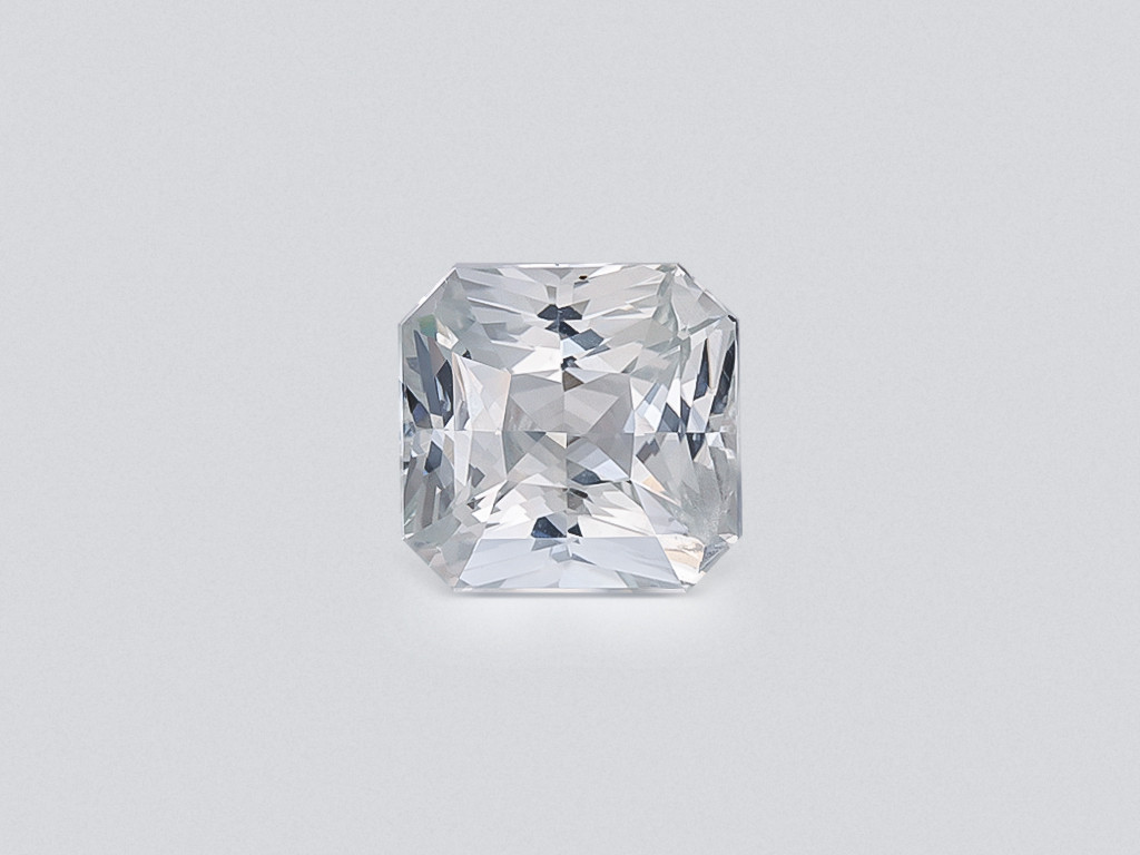White sapphire radiant cut  2.51 carats, Sri Lanka Image №1