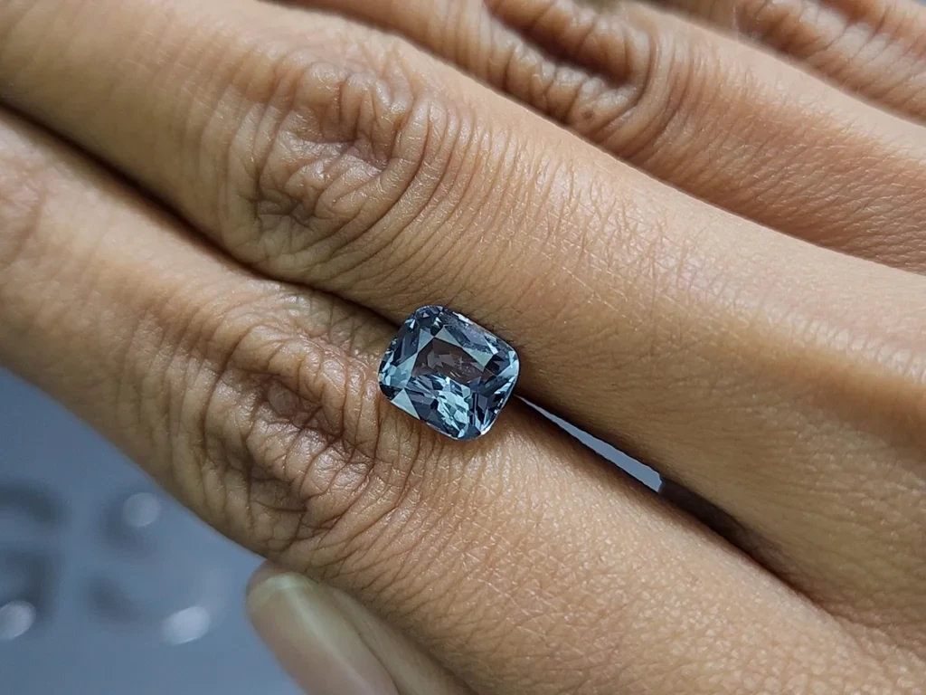 Gray blue spinel cushion cut 2.32 carats,Tanzania  Image №2