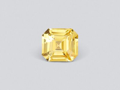 Golden color unheated sapphire in asscher cut 4.57 ct, Sri Lanka photo