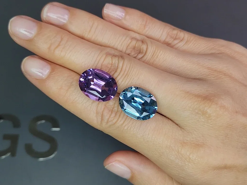 Pair of amethyst and Sky Blue topaz in high precision oval cut 19.00 carats Image №2