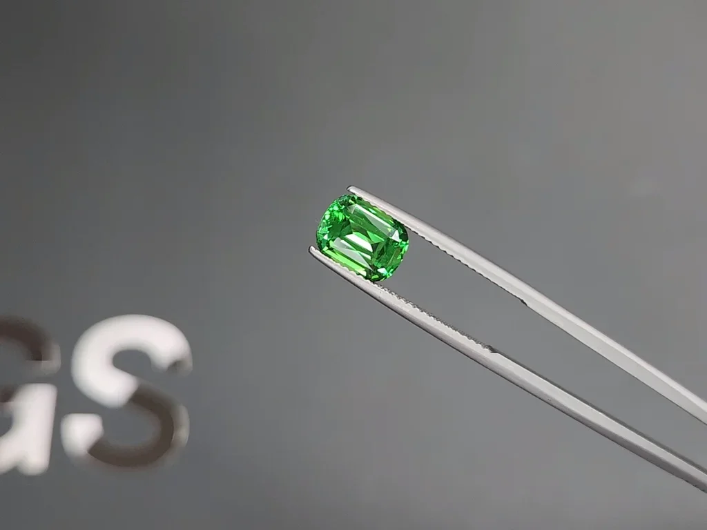 Neon Green tsavorite garnet in cushion cut 2.39 carats, Tanzania Image №3