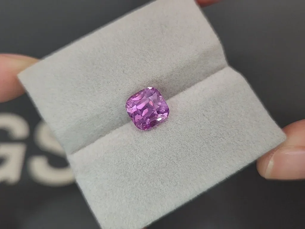 Unheated pink sapphire rutile silk effect cushion cut 4.52 carats, Sri Lanka Image №4