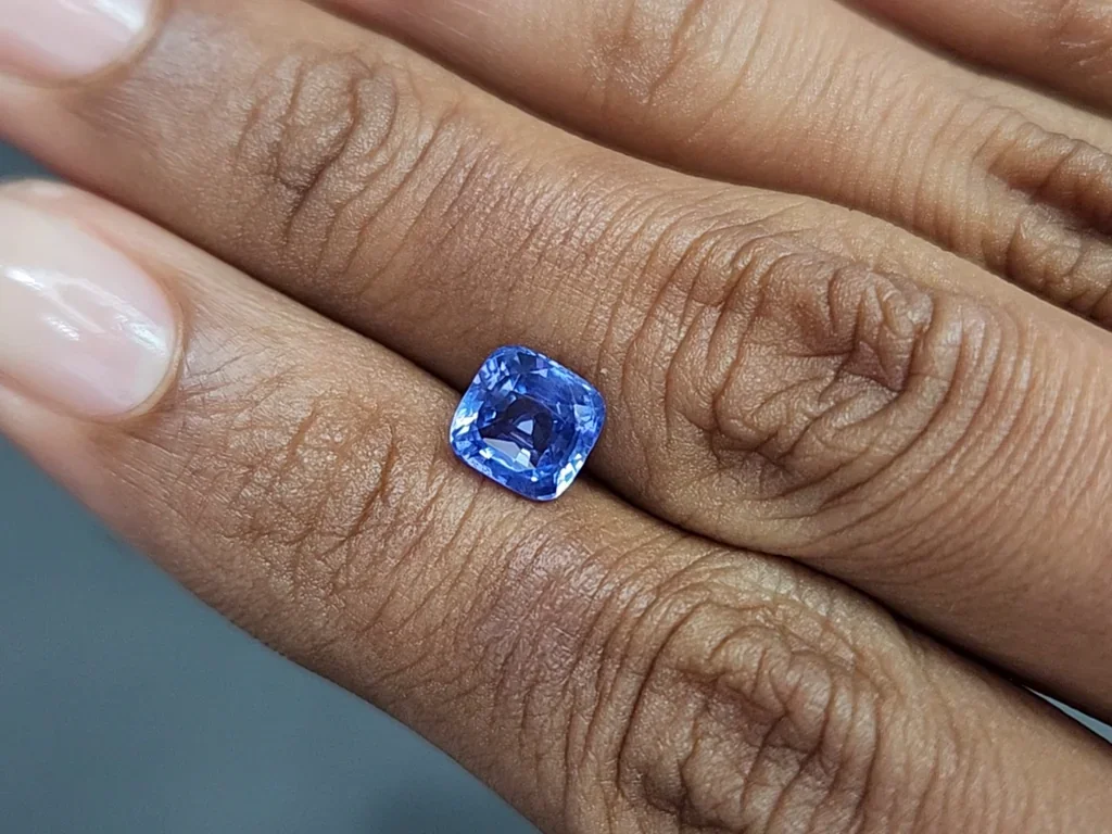 Unheated blue sapphire in cushion cut 2.05 carats, Sri Lanka Image №2